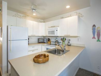 Kamaole Beach Across The Street Great Location Call Today